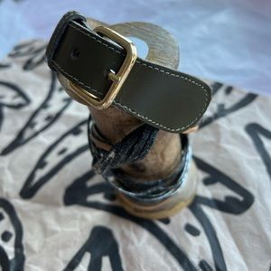 VTG 70s belt olive tan silver leather distressed sz S strappy gold buckle